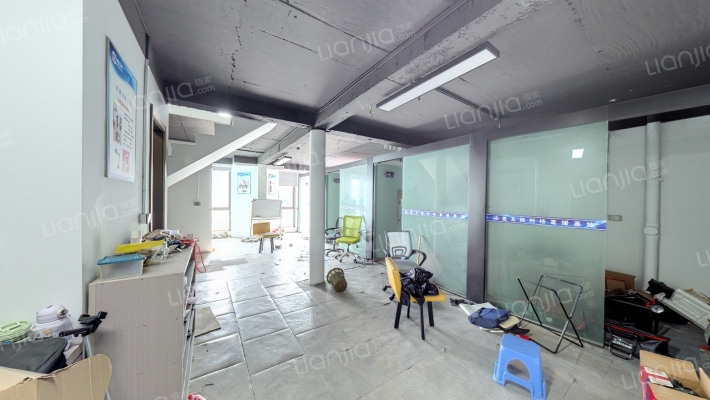 东方世贸广场二手房实景图