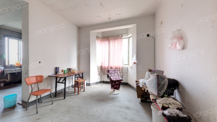 梅园小区二手房实景图