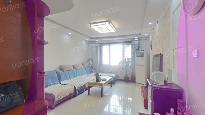 名仕达四期二手房实景图