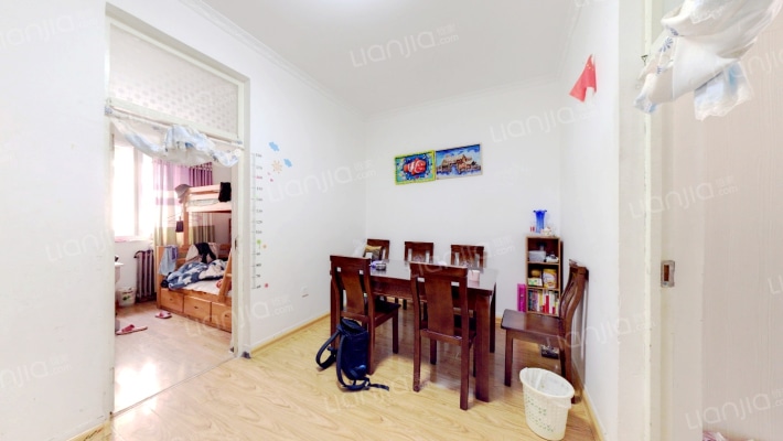 工人路44二手房实景图