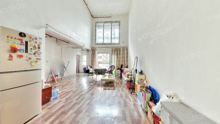 万科金域华庭二手房实景图