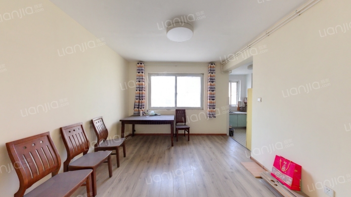 仁和新苑二手房实景图