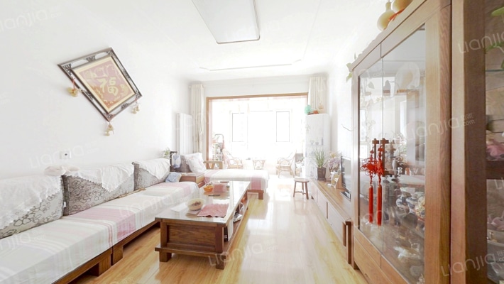 绿地中央广场一区二手房实景图