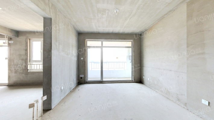 逸城水岸二手房实景图