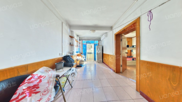 团校二手房实景图