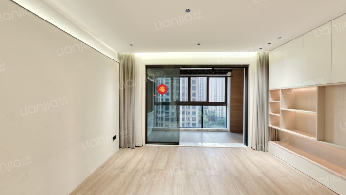 云霞家园二手房实景图