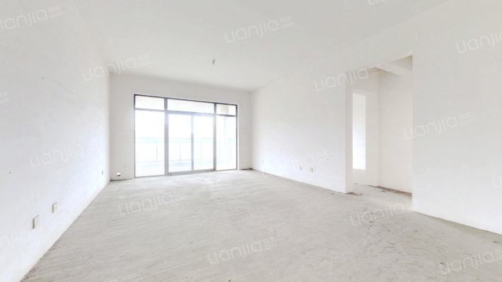 警馨苑二手房实景图