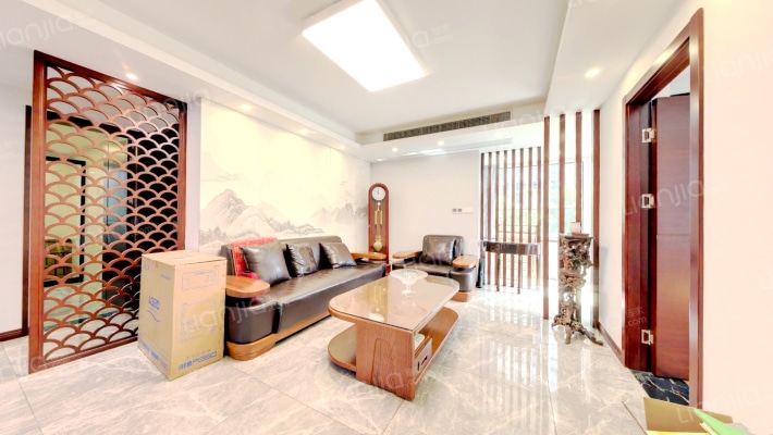 品尊国际一期二手房实景图