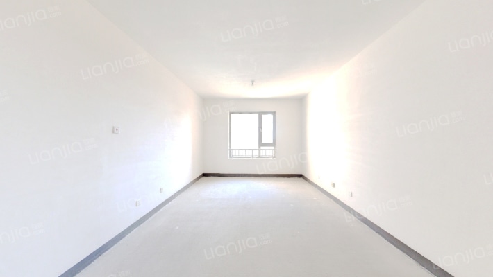 天房六合国际二手房实景图