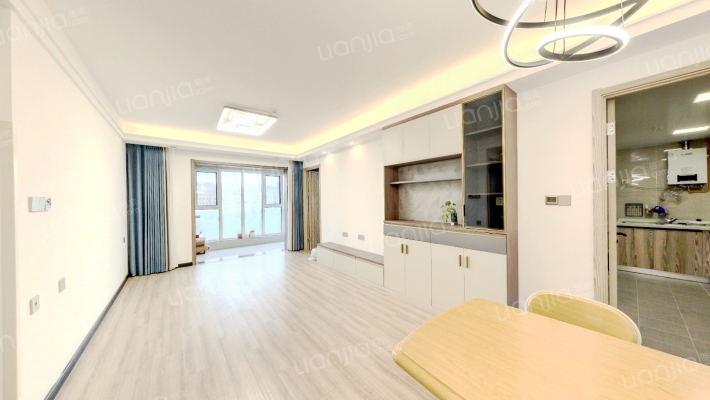 万科城如园二手房实景图