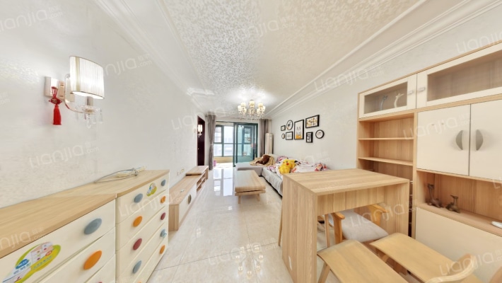 恒大绿洲四期二手房实景图