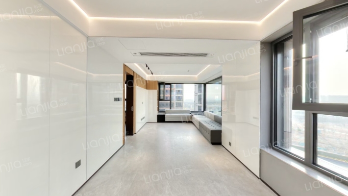 云筑三期云未二手房实景图