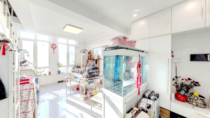 俪锦城西湖叠院二手房实景图