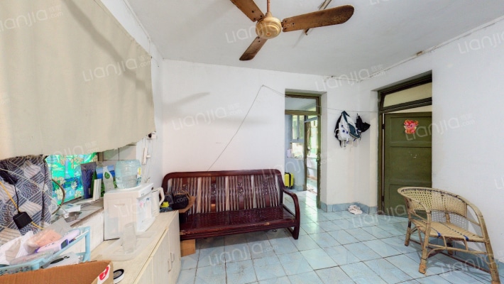 五童街50号二手房实景图