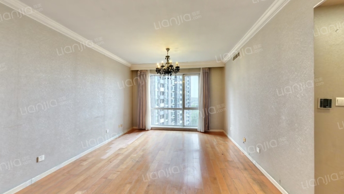 观湖国际二手房实景图