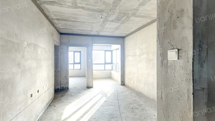 建东新城二手房实景图