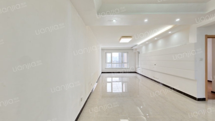 美的城二手房实景图