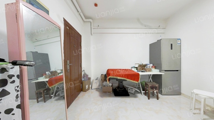 联泰香域尚城二手房实景图