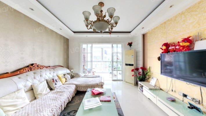 荷兰小镇南区二手房实景图