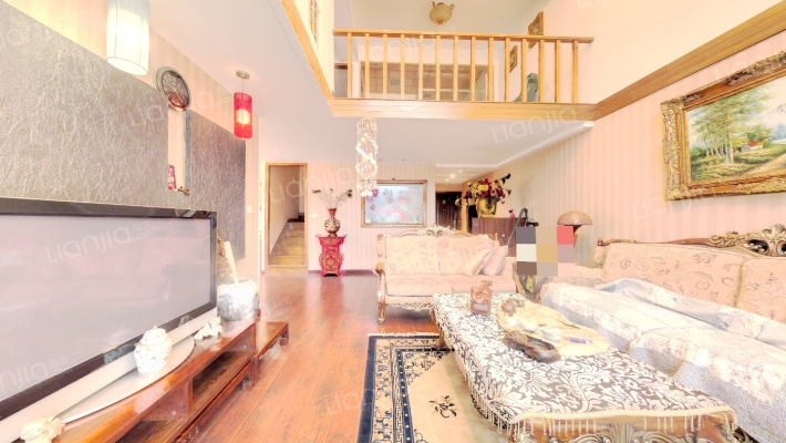 鸿辰小区二手房实景图