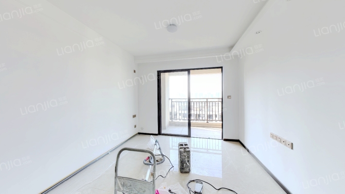 旭辉江山四期二手房实景图