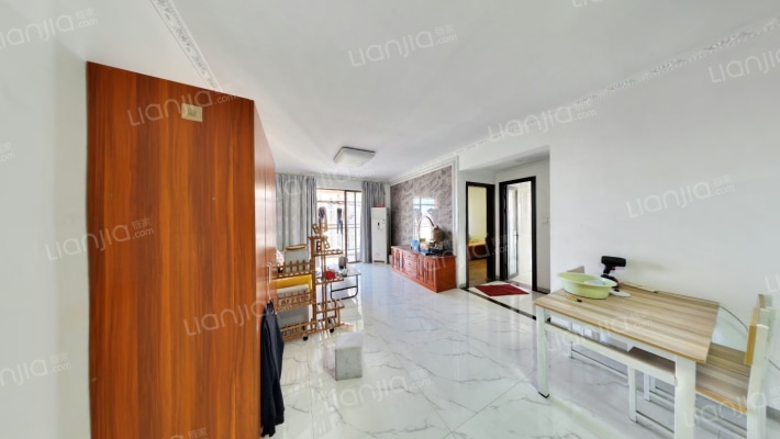 珠江源昌花园二手房实景图