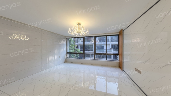 和堂二手房实景图