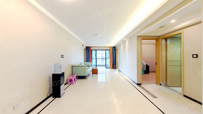 海伦堡中央广场二手房实景图