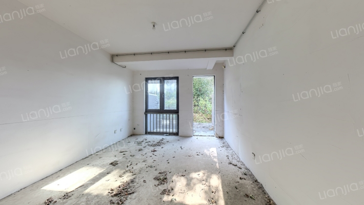 淀湖鹿鸣九里二手房实景图