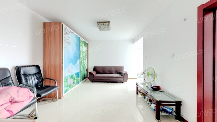 龙海家园D区二手房实景图