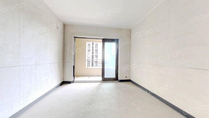 黛山道8号二手房实景图