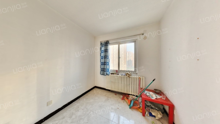 康泽佳苑南区二手房实景图