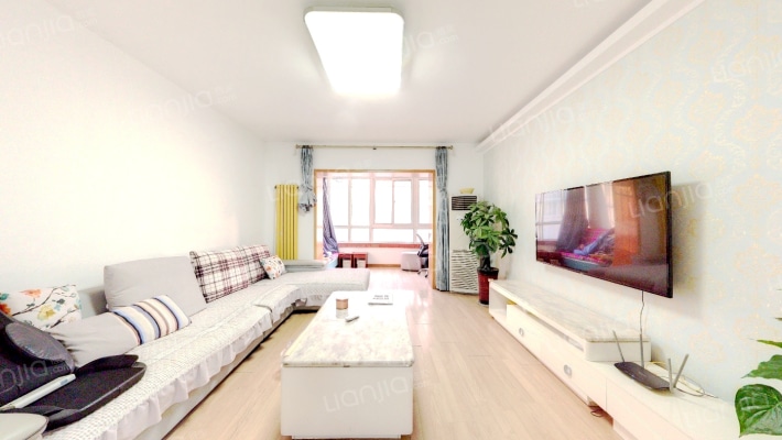 万国金色家园二手房实景图