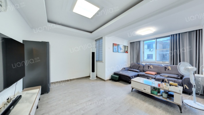 通虹路145号二手房实景图