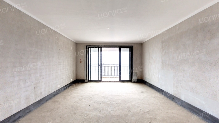 彰泰新城二手房实景图