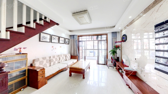 象湖明珠二手房实景图