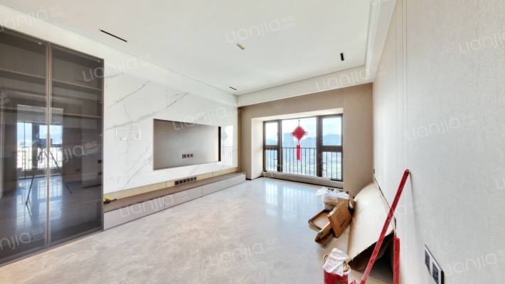 龙岸君粼二手房实景图