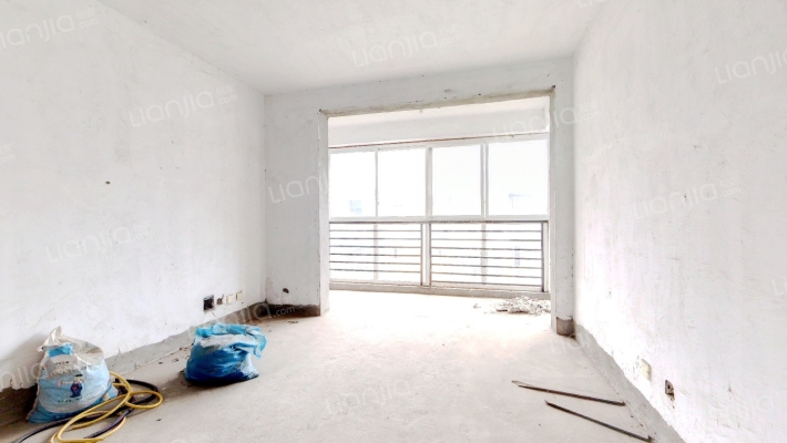 长寿花苑二手房实景图