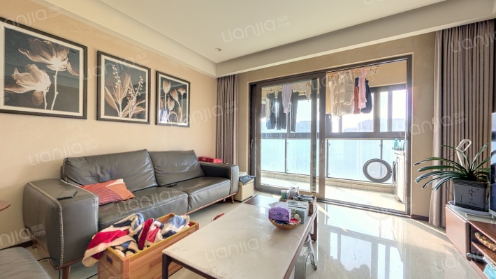 万科中央公园二手房实景图