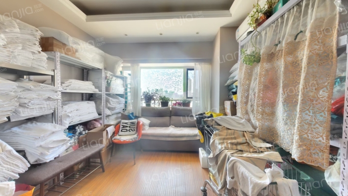 瑞栢中心二手房实景图