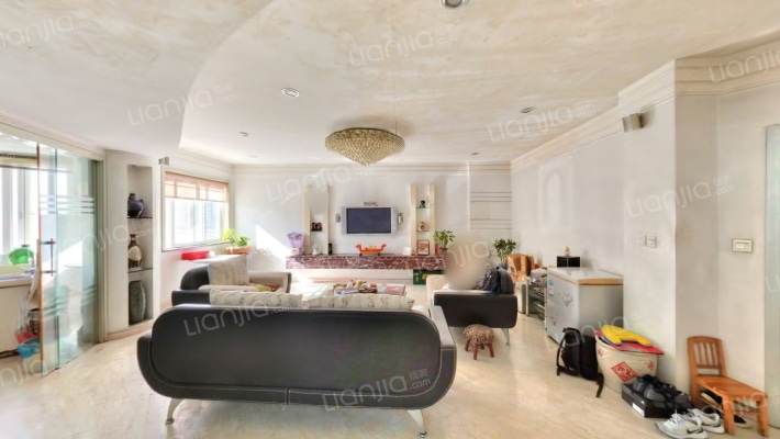 新世界大厦二手房实景图