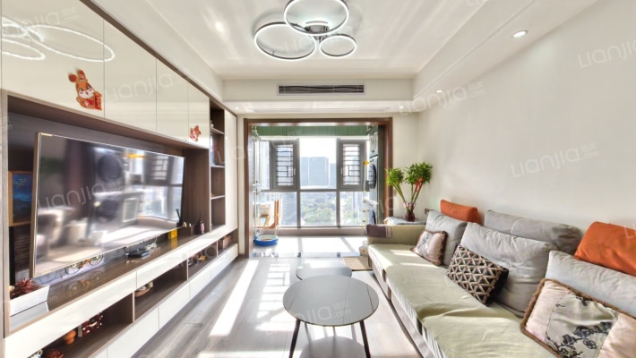 宝泰雅苑二手房实景图