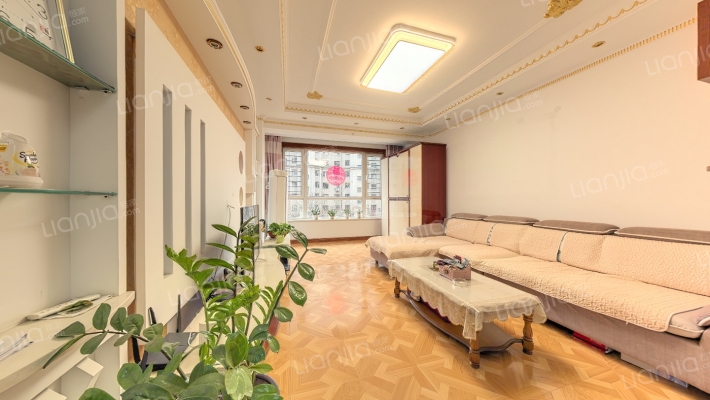 亿达人家二手房实景图