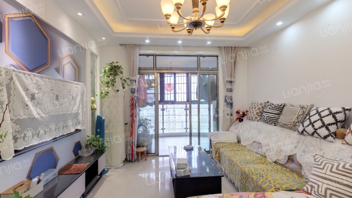 璟泰赢家广场二手房实景图