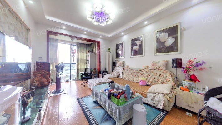 尚港领地二手房实景图