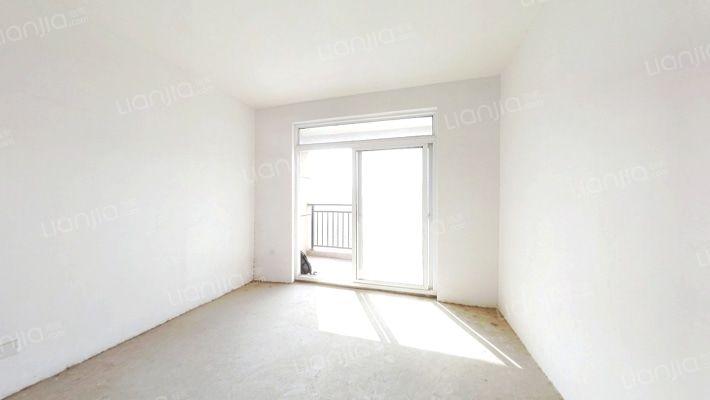 峻泓馨居二手房实景图