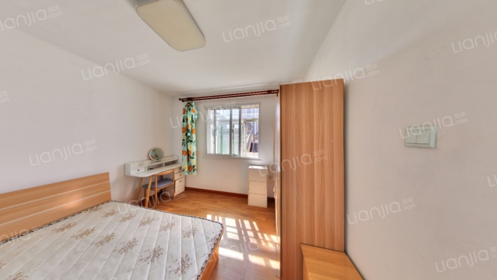 美宁公寓二手房实景图