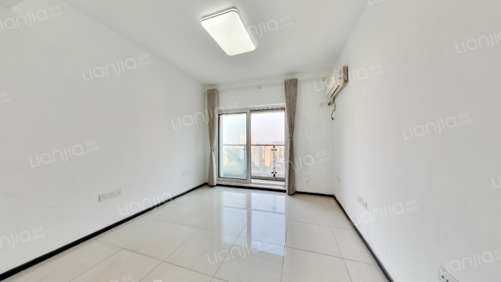 南国悦公馆二手房实景图