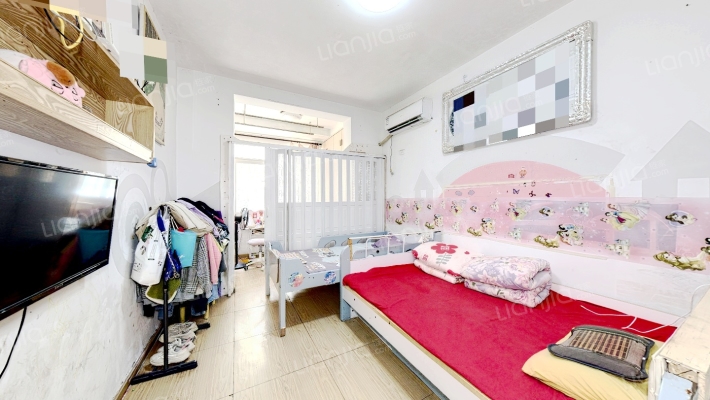 列电社区二手房实景图