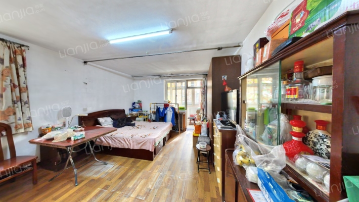 湛江路新村二手房实景图